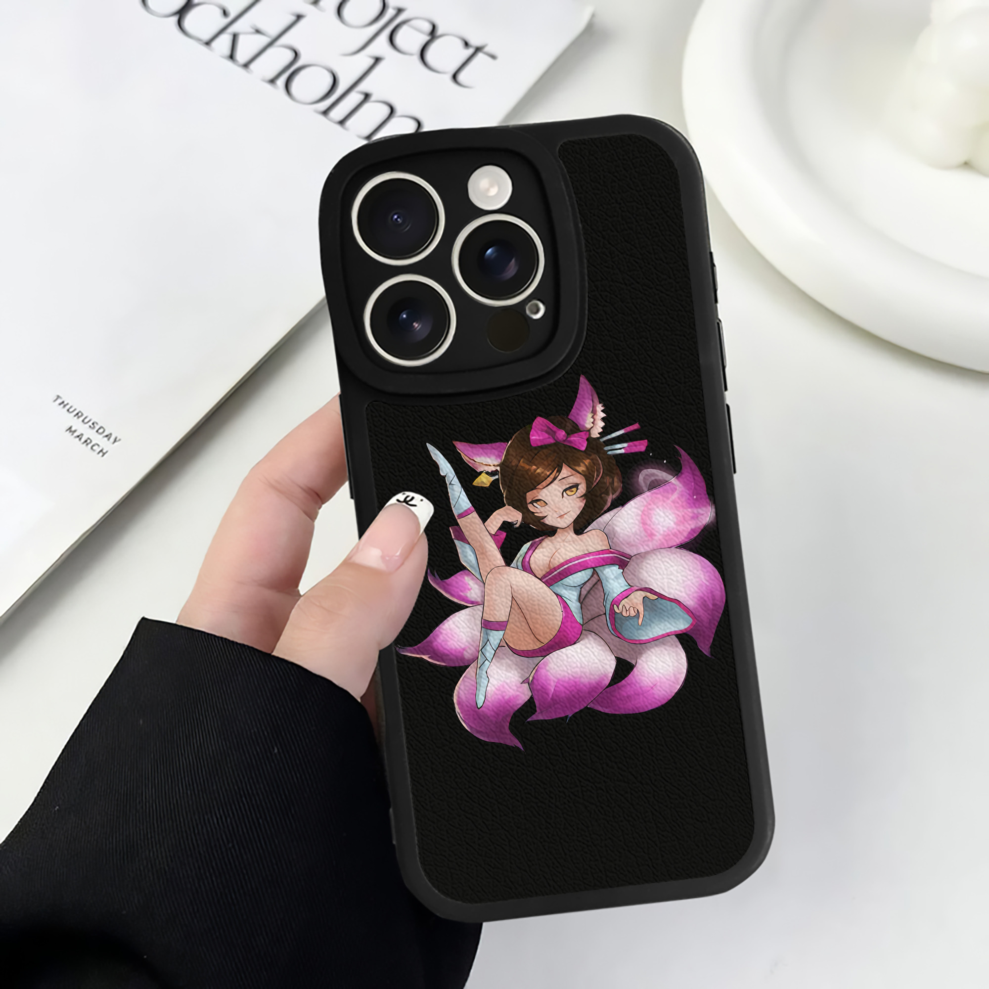 リーグ・オブ・レジェンド League of Legends LOL 【iPhone 16シリーズ対応】シリコンスマホケース（レザー調） 材質：シリコン